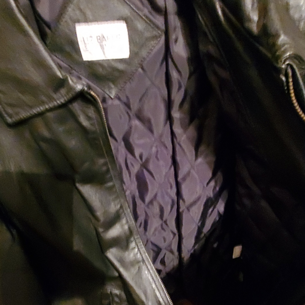 Ladies Jacket - Picture 3 of 4